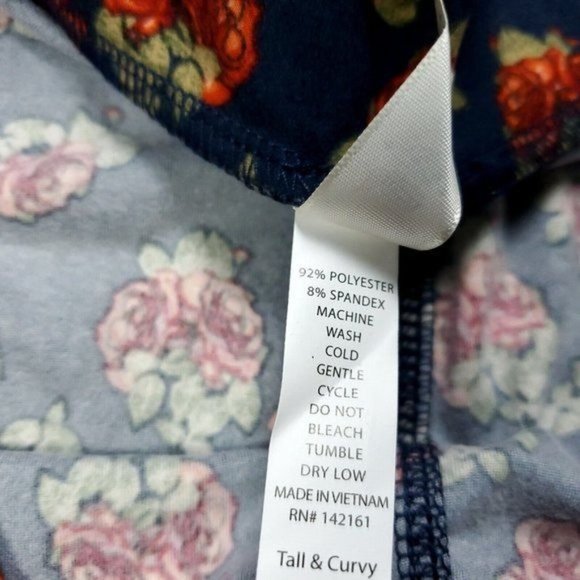 NWOT LulaRoe Tall & Curvy Leggings  Womens Plus Size TC One Size Floral Rose - Picture 4 of 6